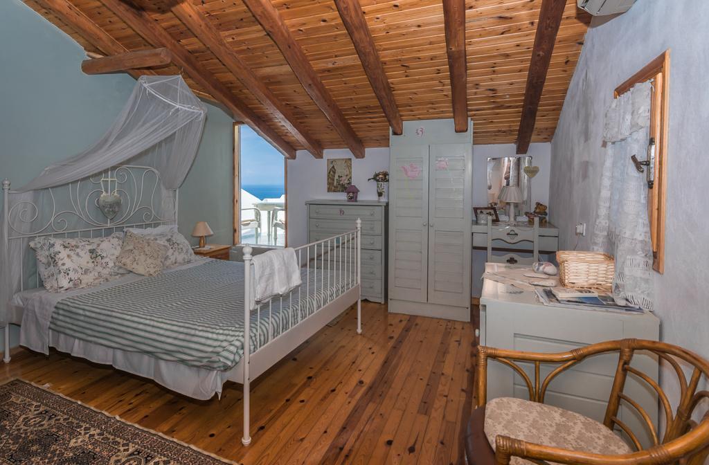 Kanoni Beach Apartments Lákka Eksteriør billede